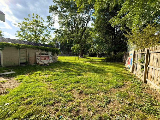 Listing Image 35