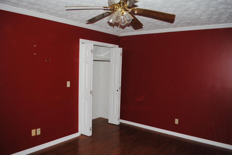 Listing Image 27
