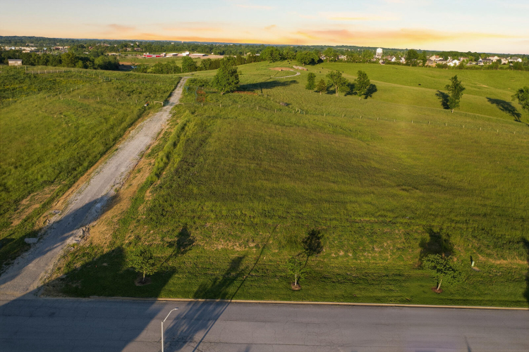 Listing Image 43