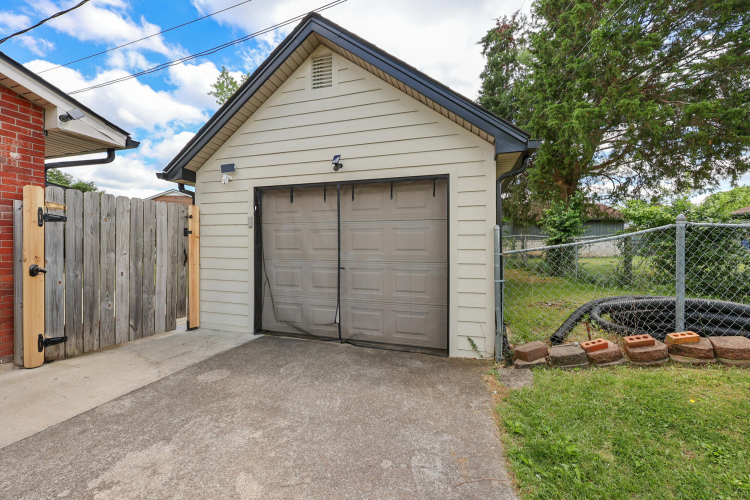 Listing Image 34
