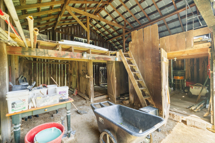 Listing Image 103