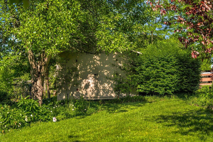 Listing Image 85