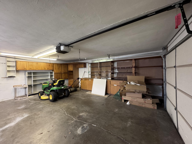 Listing Image 48