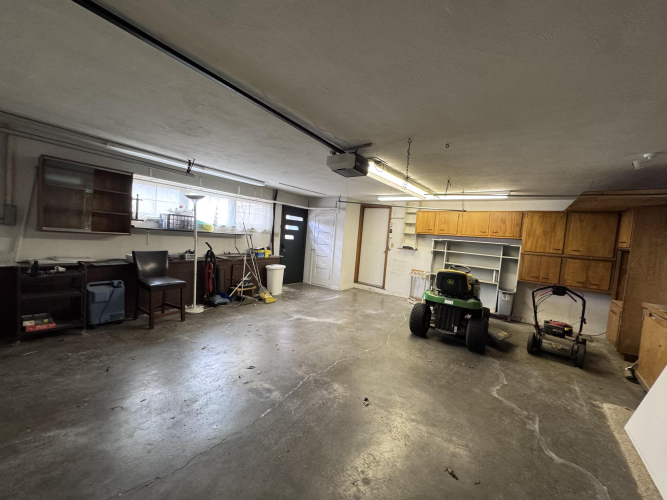 Listing Image 49