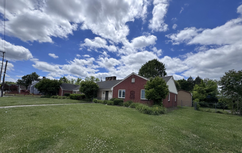 Listing Image 50