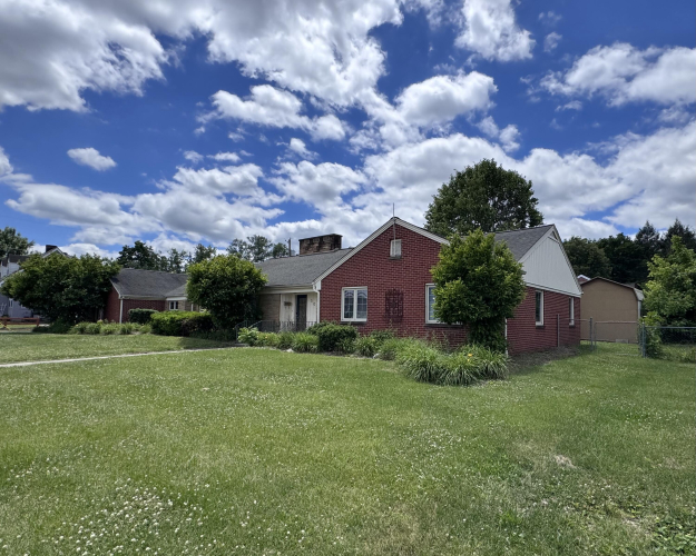 Listing Image 63