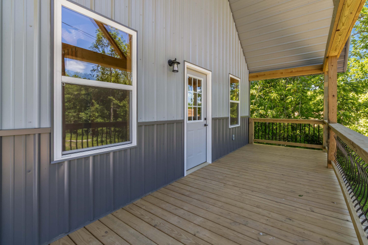 Listing Image 17
