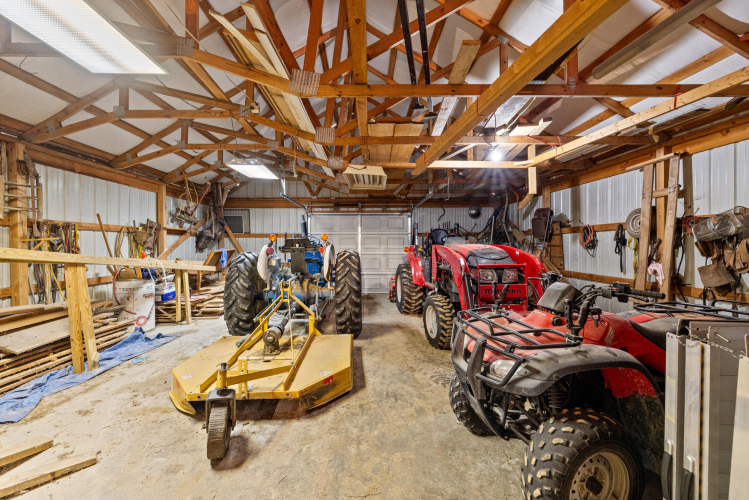 Listing Image 32