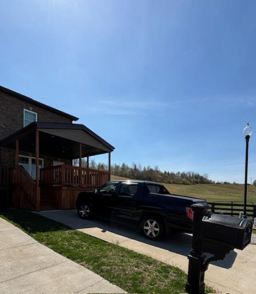 Listing Image 8