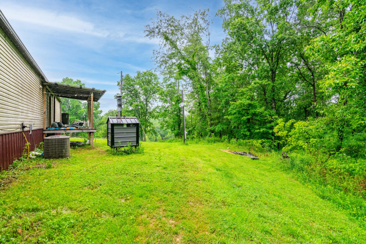 Listing Image 16