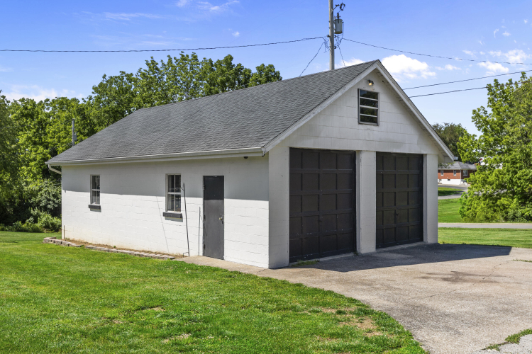 Listing Image 37