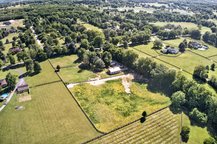 Listing Image 57