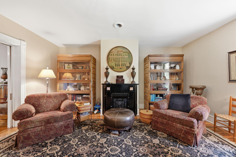 Listing Image 33