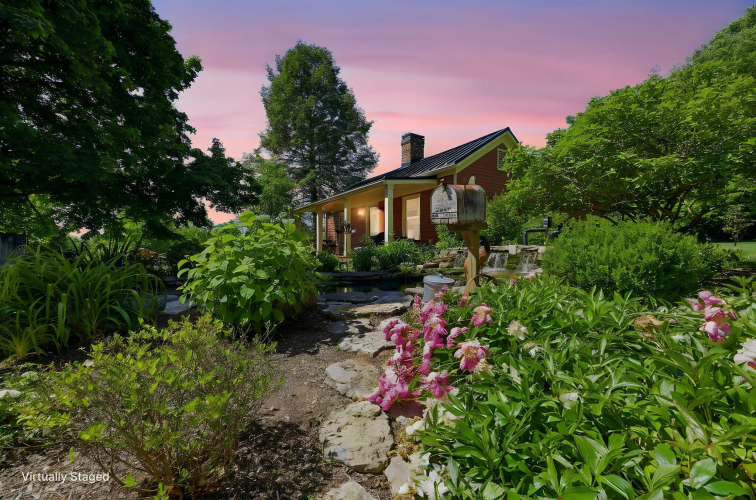Listing Image 89