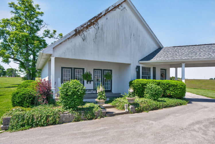 Listing Image 43