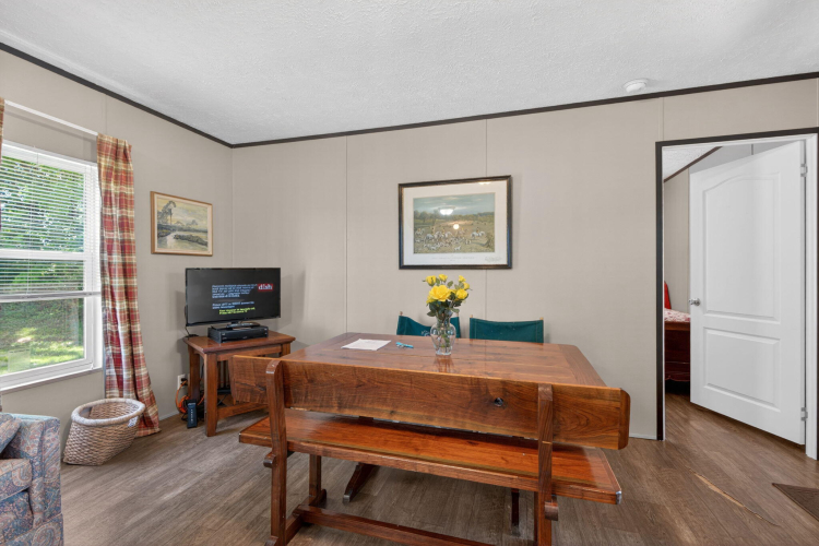 Listing Image 60