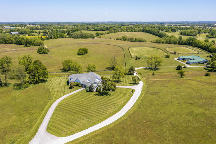Listing Image 76