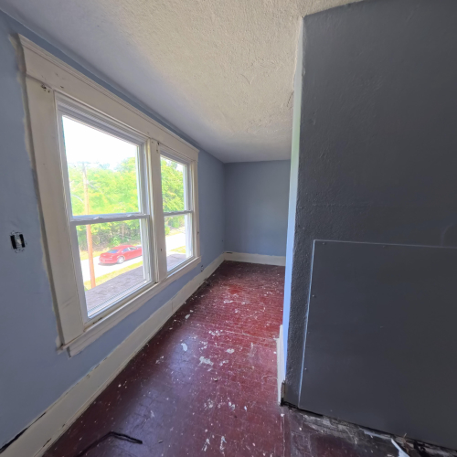 Listing Image 17