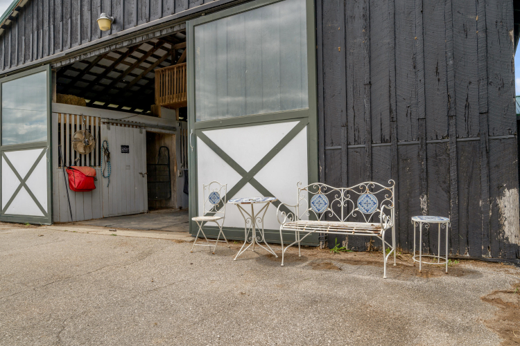Listing Image 73