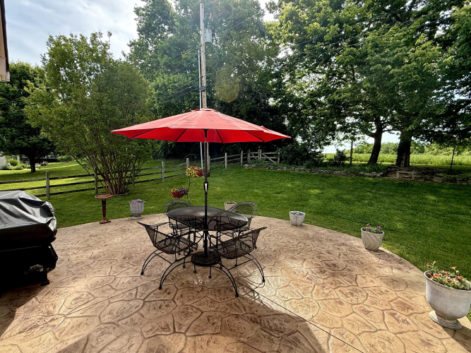 Listing Image 44