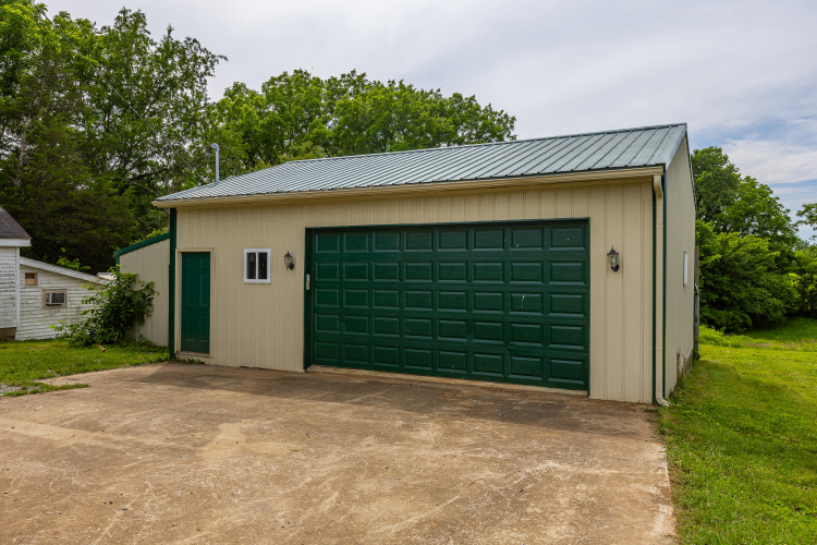Listing Image 37