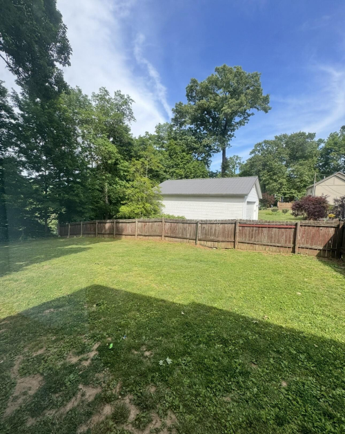 Listing Image 17