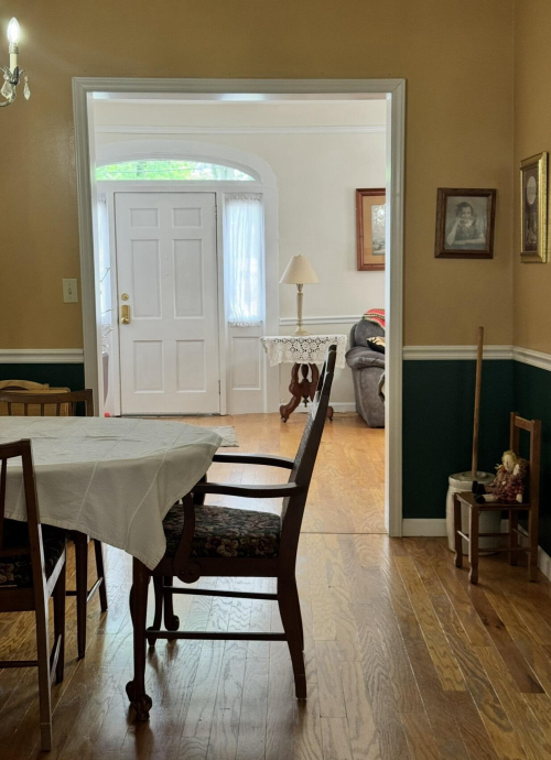 Listing Image 24
