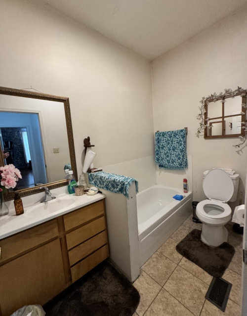 Listing Image 41