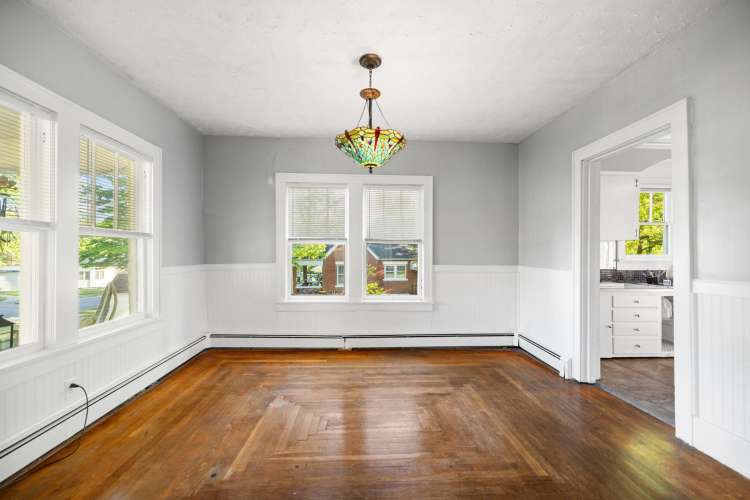 Listing Image 20