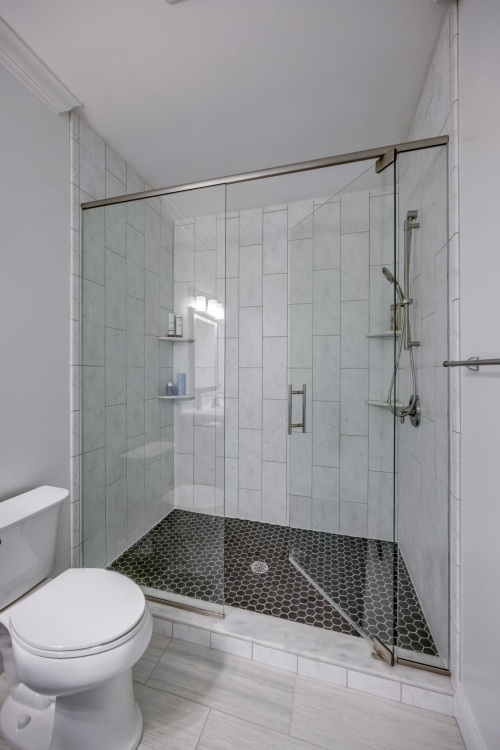 Listing Image 74