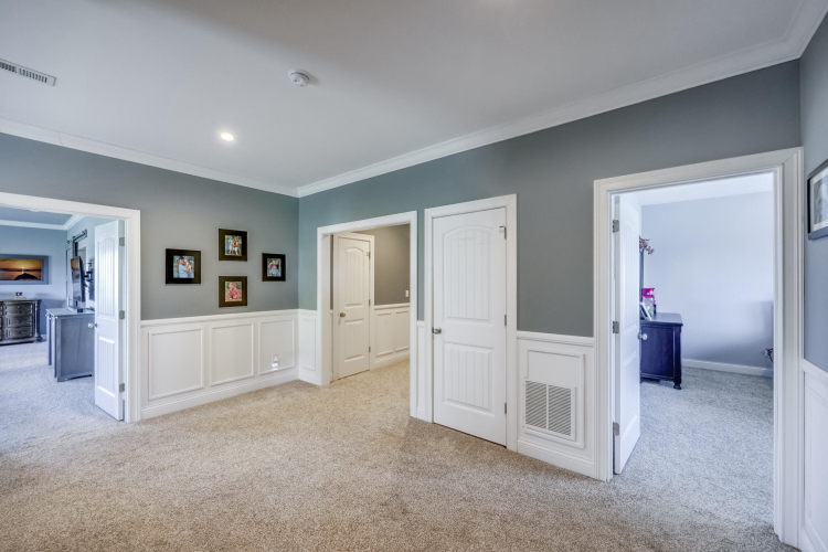 Listing Image 84