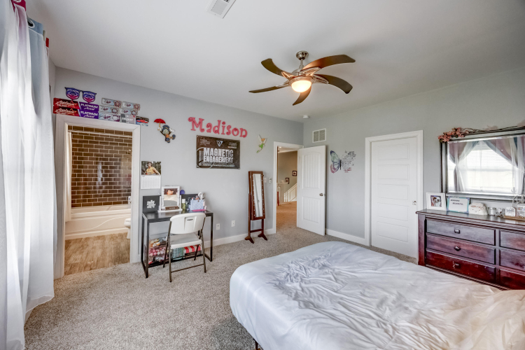Listing Image 86
