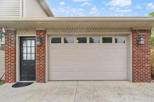 Listing Image 54