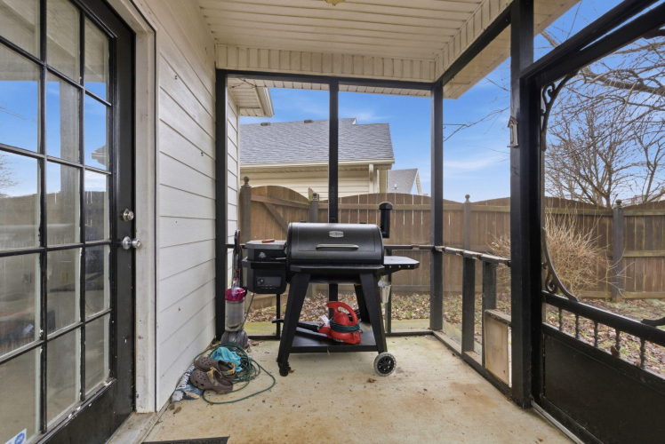 Listing Image 25