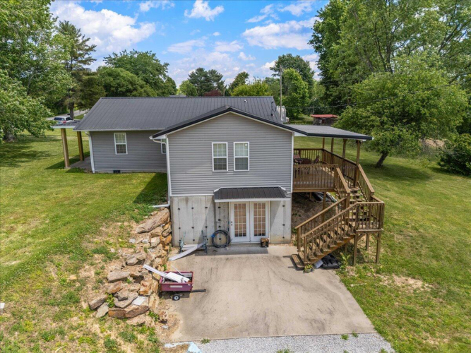 Listing Image 44