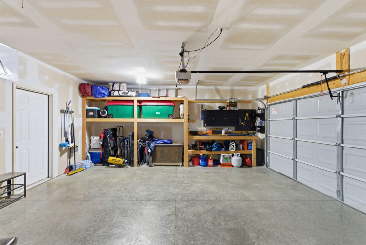 Listing Image 41