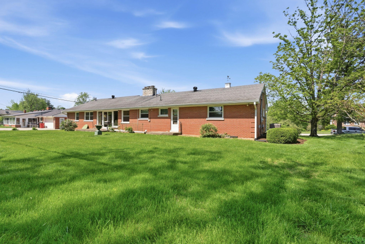 Listing Image 32