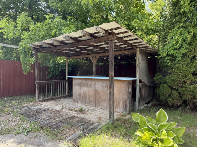 Listing Image 18