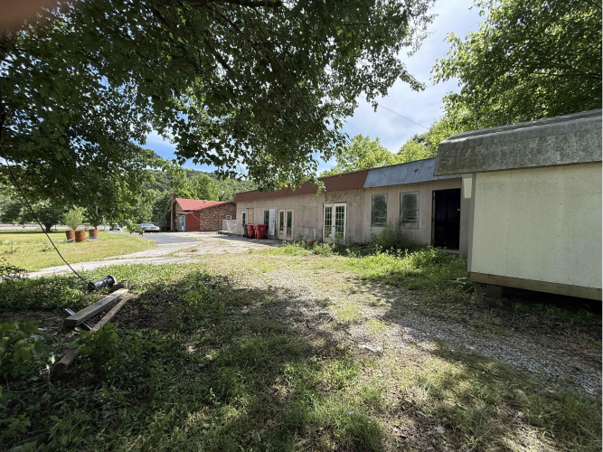 Listing Image 25