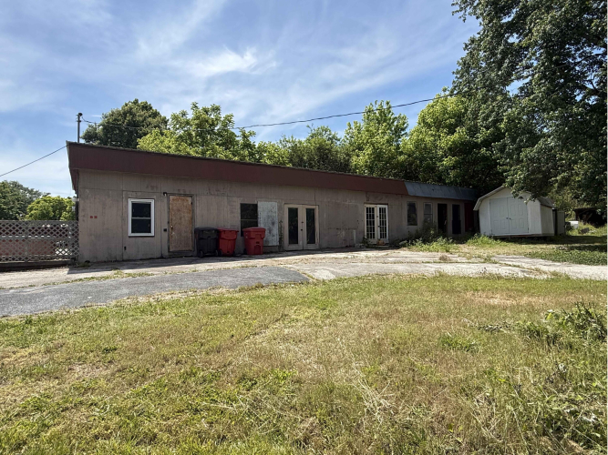 Listing Image 57