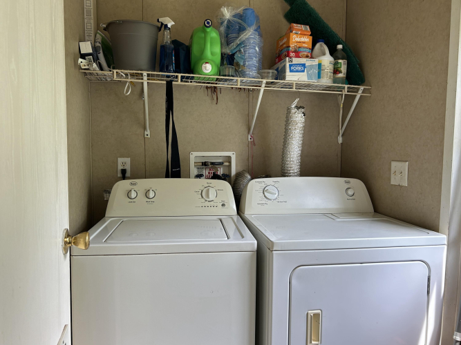Listing Image 14