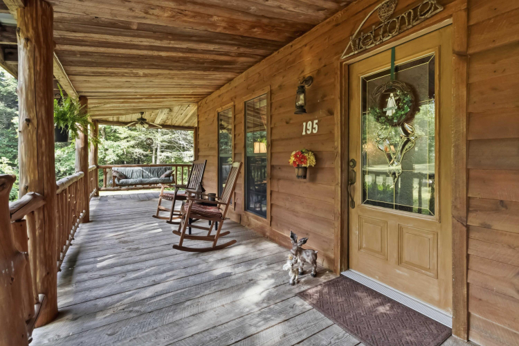 Listing Image 12