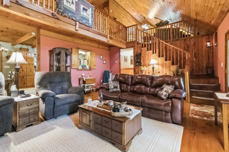 Listing Image 16