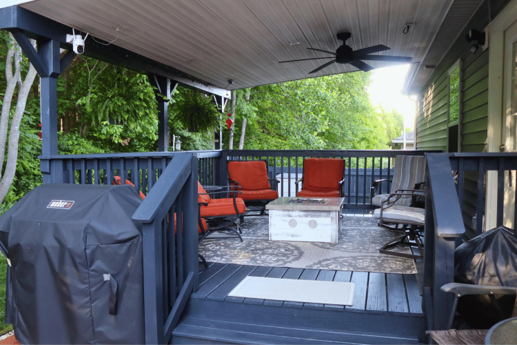 Listing Image 10