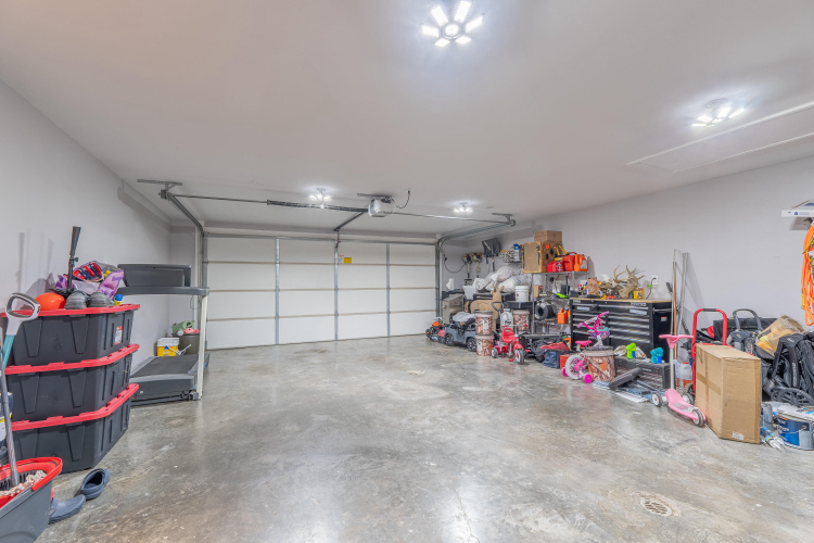 Listing Image 46
