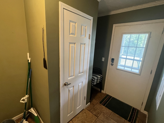 Listing Image 40