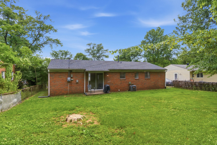 Listing Image 27
