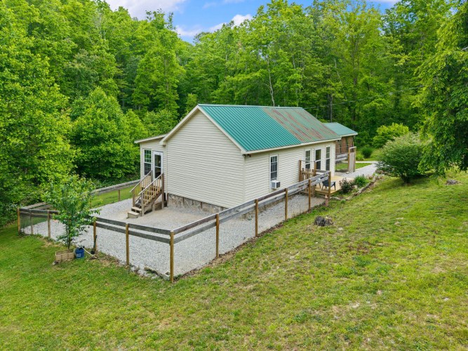 Listing Image 15