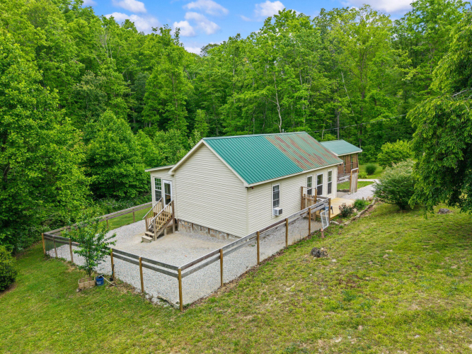 Listing Image 18