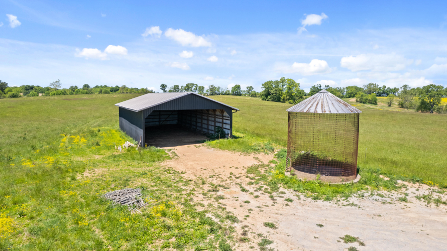 Listing Image 14
